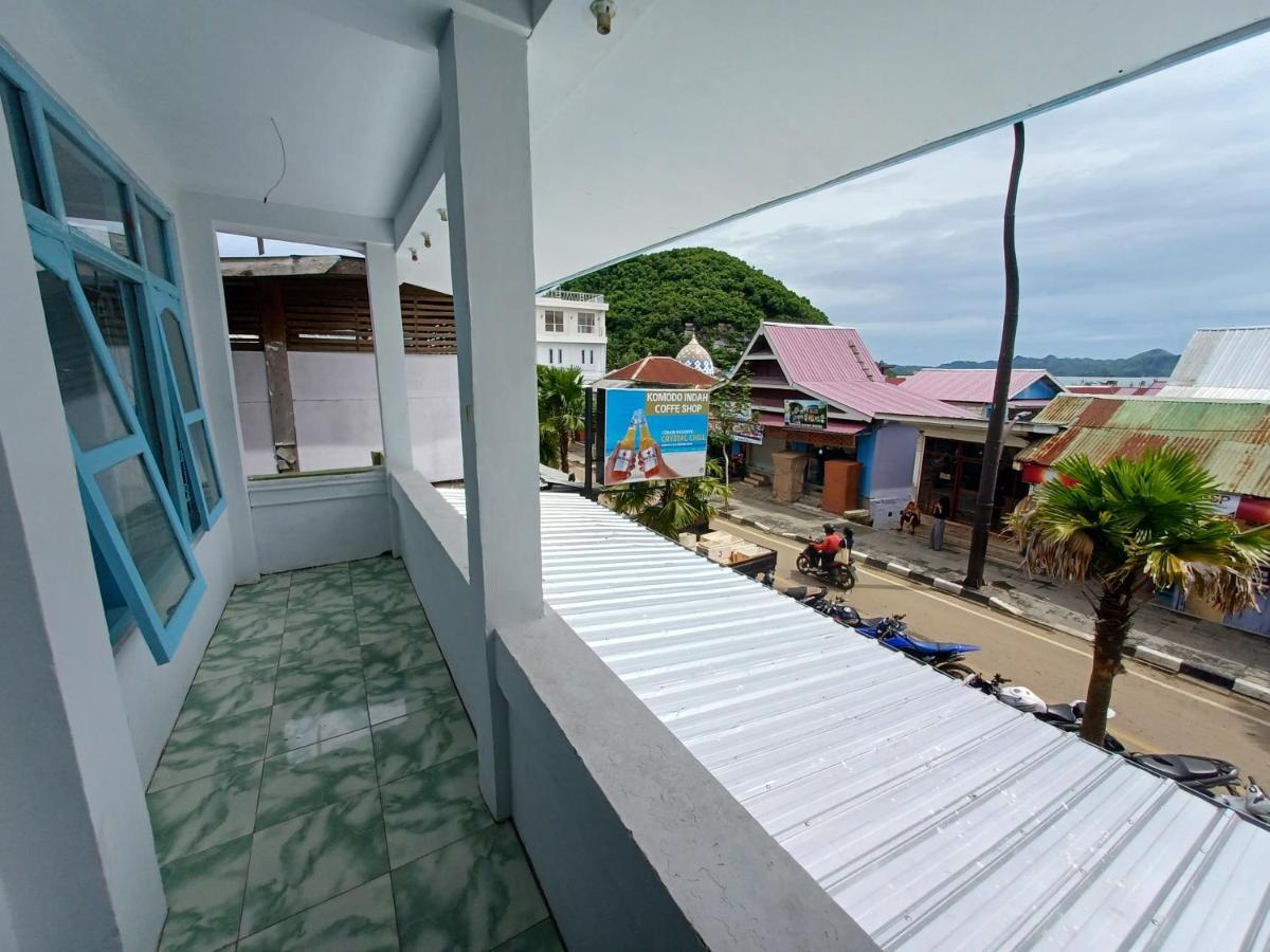 Komodo Indah Hotel Labuan Bajo Exterior foto